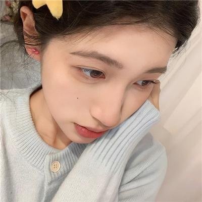 他来自美国